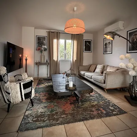 Charming House With Private Pool Near Le Mans Joue-l'Abbe